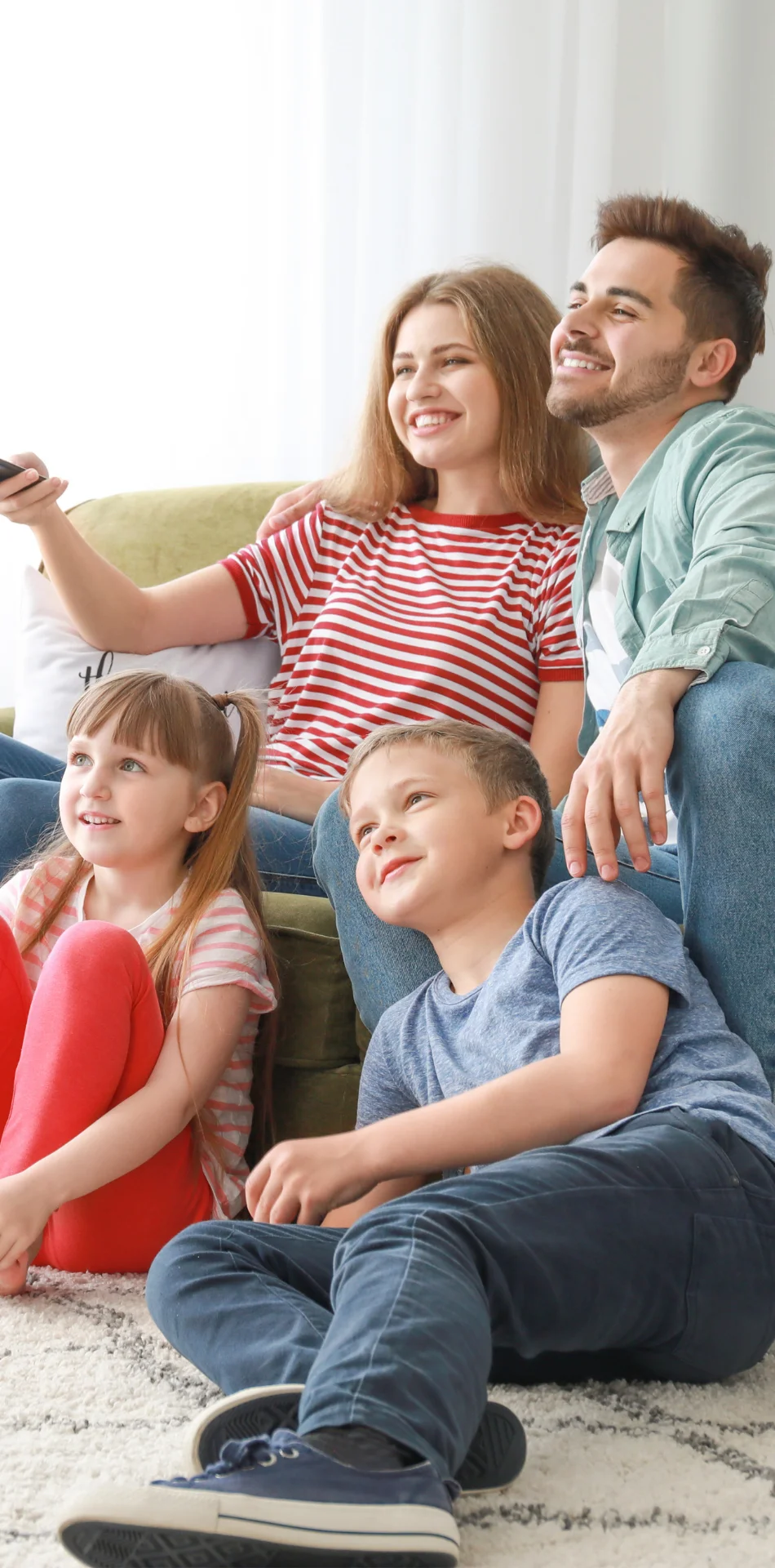 Family Entertainment: TVs for Movie Nights and Gaming