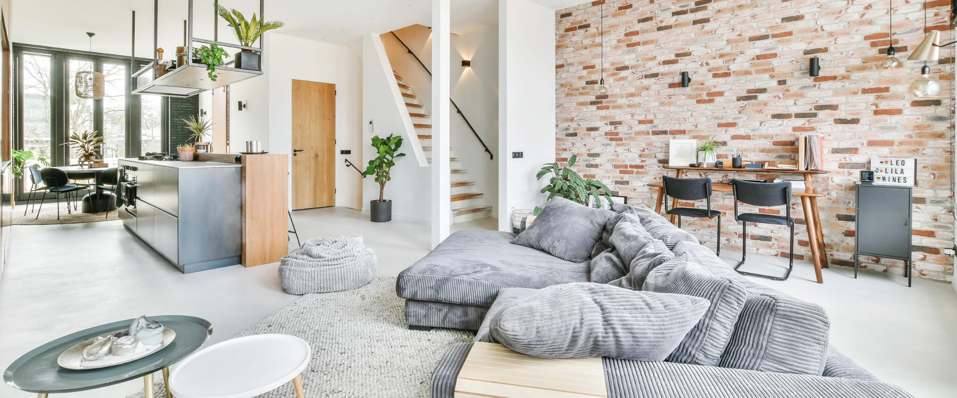 What is the difference between rent to own and lease to own furniture? What is the difference between rent to own and lease to own furniture?