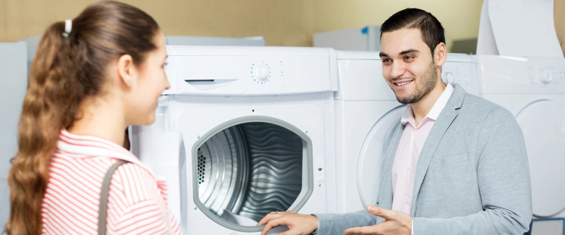 What to Look for When Renting to Own a Washer and Dryer